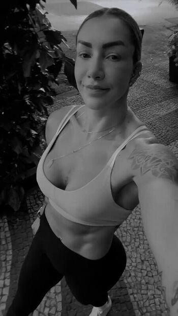 Full leaked Thaisa daher private onlyfans photo