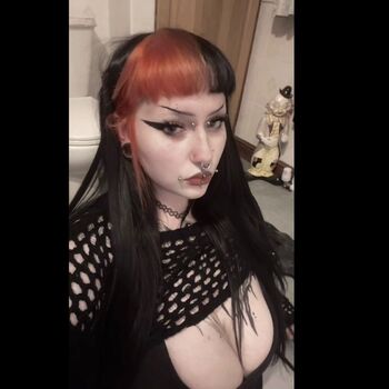 Full leaked Thykingdomkay private onlyfans photo