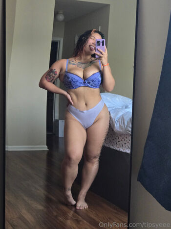 Full leaked Tipsyeee private onlyfans photo