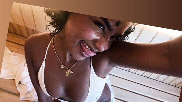 Full leaked Pawg mom page private onlyfans photo