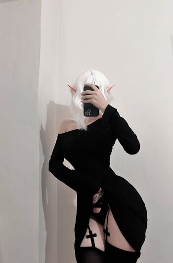 Full leaked Urvrtualsin private onlyfans photo