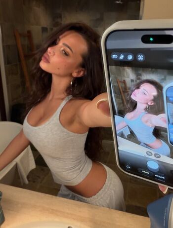 Full leaked Valya karnaval private onlyfans photo