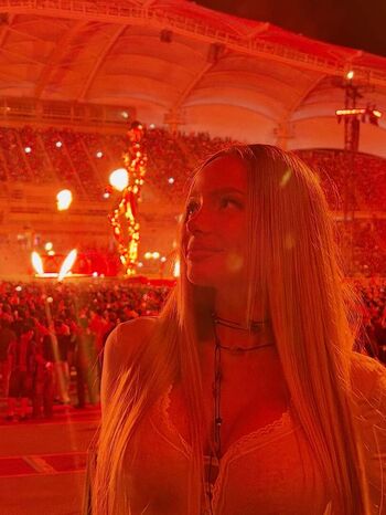 Full leaked Valya karnaval private onlyfans photo