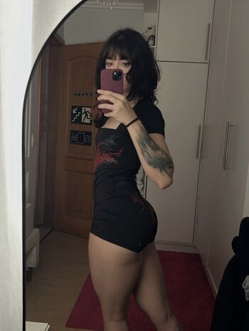 Full leaked Vaneeeer page private onlyfans photo