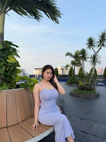 Full leaked Verllyaling page private onlyfans photo