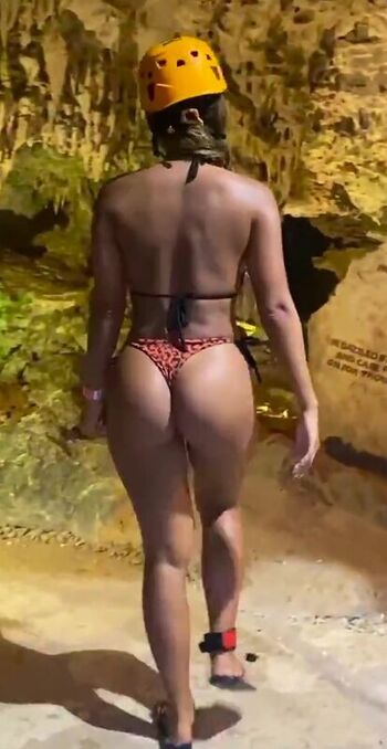Full leaked Veronica weffer  page private onlyfans photo