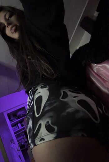 Full leaked Violet offlimits private onlyfans photo