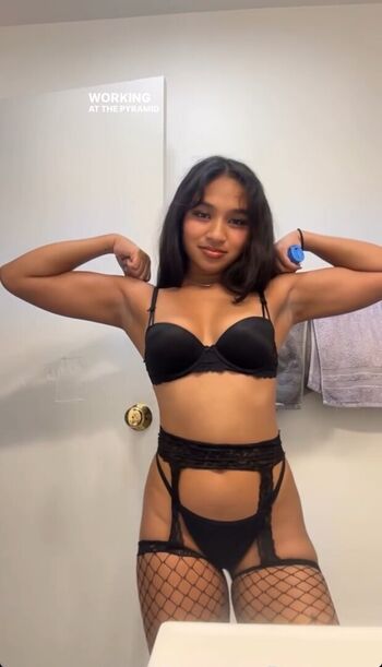 Full leaked Visual vixen page private onlyfans photo