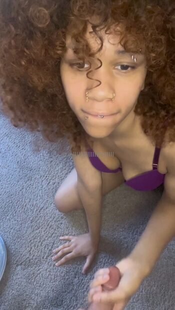 Full leaked Vxmpisariel private onlyfans photo