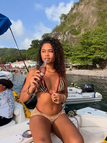 Full leaked Wahyne page private onlyfans photo