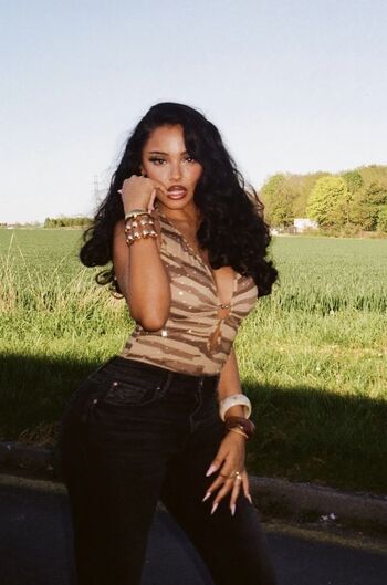 Full leaked Wejdene private onlyfans photo