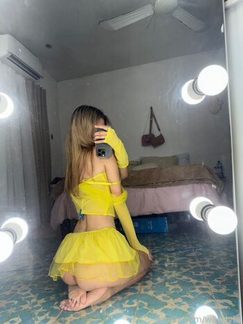 Full leaked Wendyta vc page private onlyfans photo