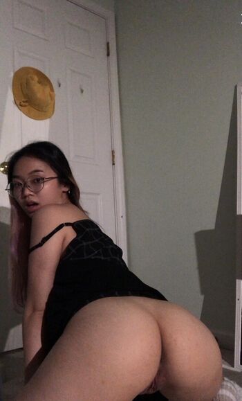 Full leaked Sallyceaa/ private onlyfans photo