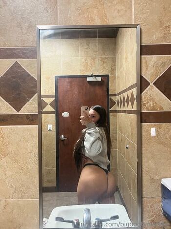 Full leaked Whorechata private onlyfans photo