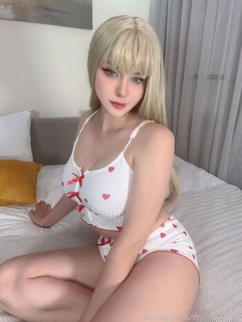 Full leaked Win winry  page private onlyfans photo