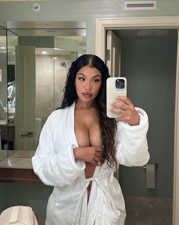 Full leaked Xttiona page private onlyfans photo