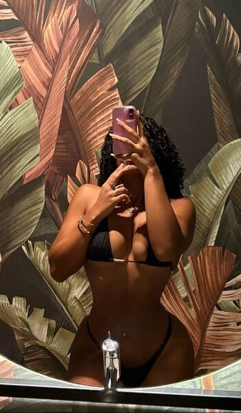 Full leaked Xvitoryax private onlyfans photo