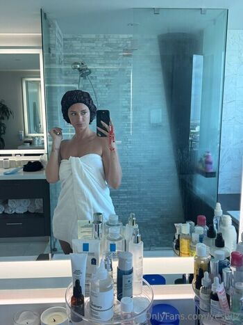 Full leaked Yesjulz page private onlyfans photo