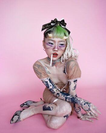 Full leaked Yeule private onlyfans photo