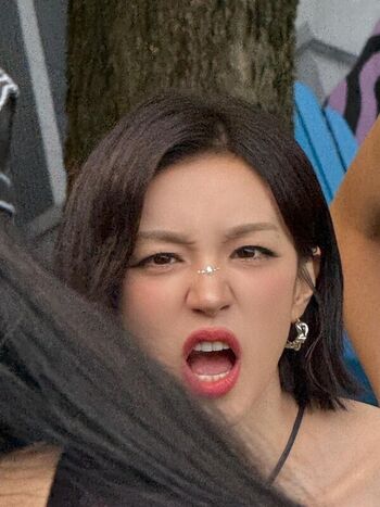 Full leaked Yuqi page private onlyfans photo