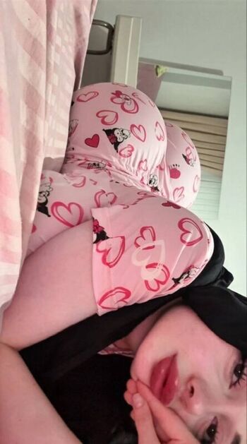 Full leaked Zelal page private onlyfans photo
