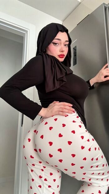 Full leaked Zelal page private onlyfans photo