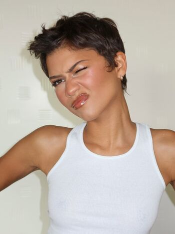 Full leaked Zendaya page private onlyfans photo