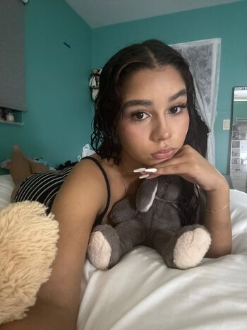 Full leaked Zoe hernan private onlyfans photo